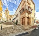 Iglesia de El Salvador y fachada de la casa de Los Alcañabate_La Roda