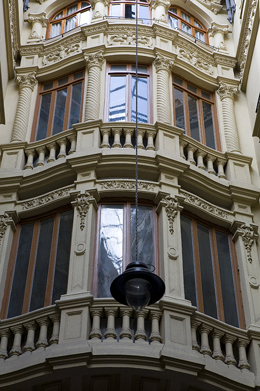 pasaje lodares detalle edifiico